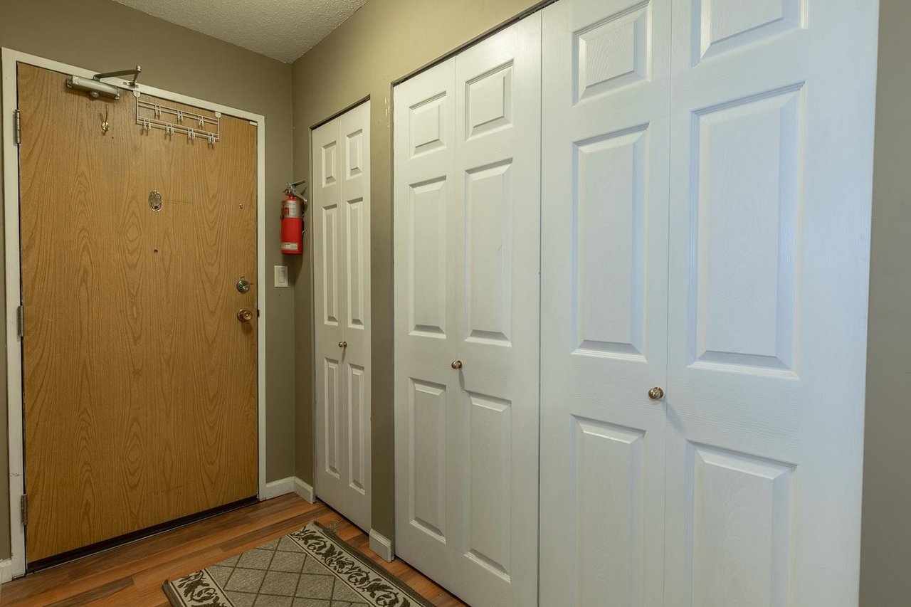 107-2853 W Bourquin Cres