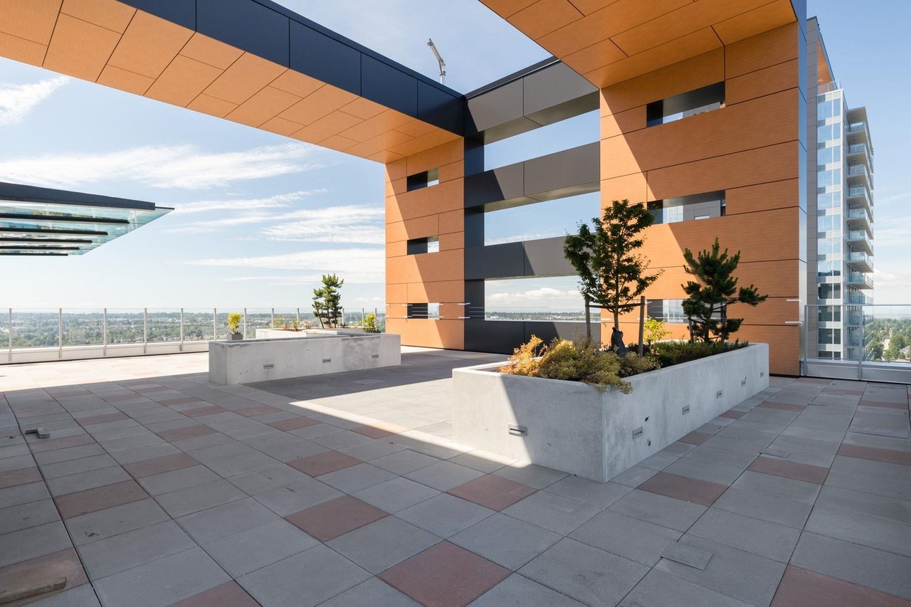 1507-13615 Fraser Highway, Surrey
