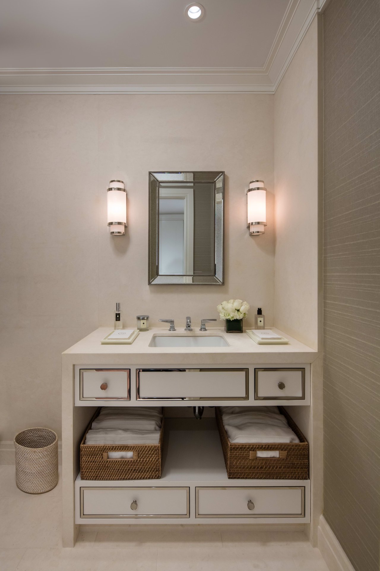 33 East 74th Street #3-B