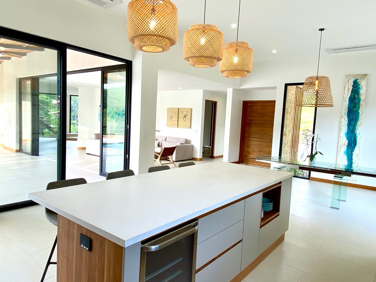 Modern Infinity Pool House, Tamarindo, Guanacaste