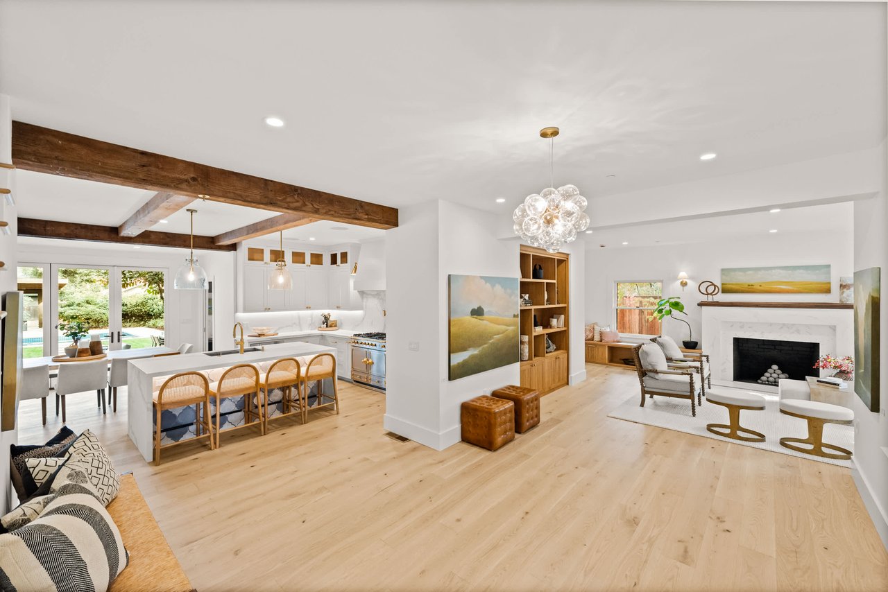 Healsburg Downtown Estate