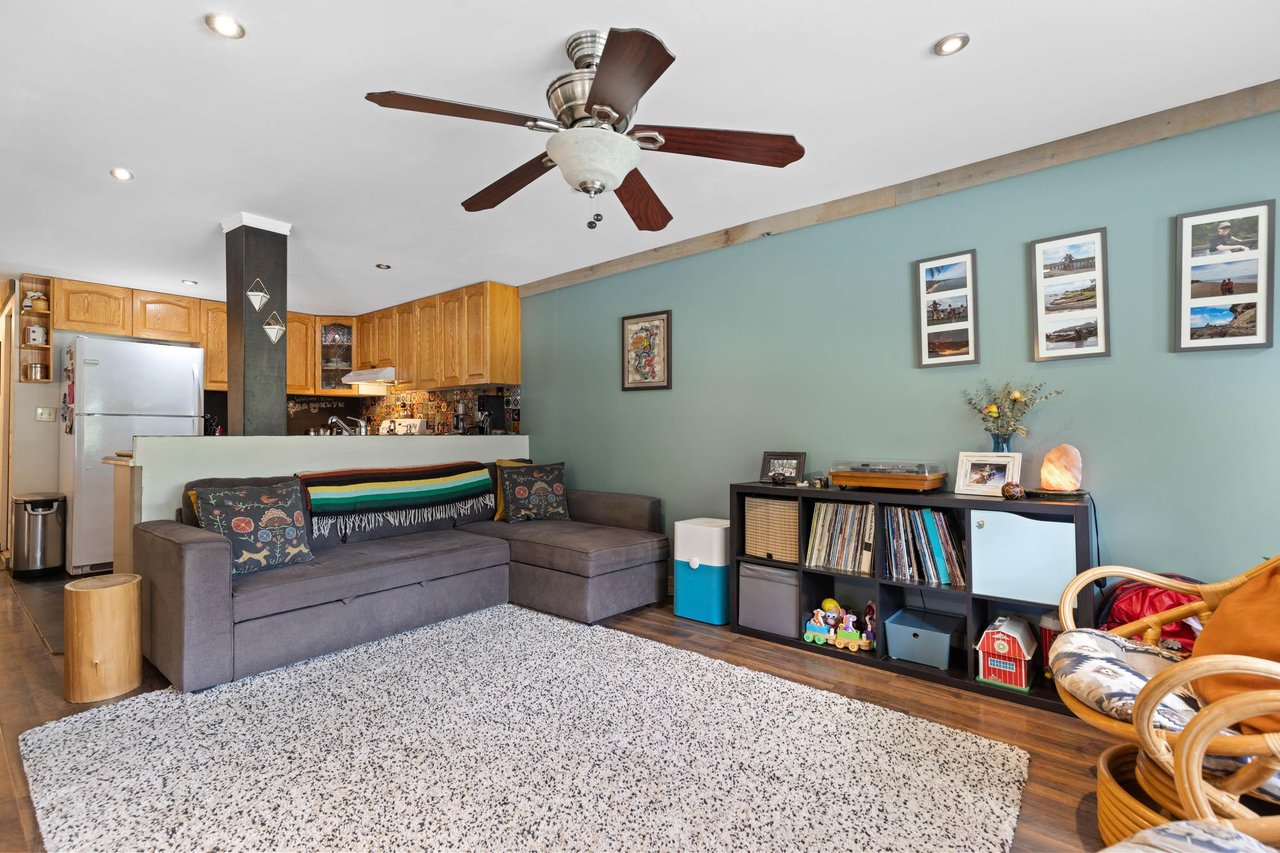 1-7617 Pemberton Meadows Rd