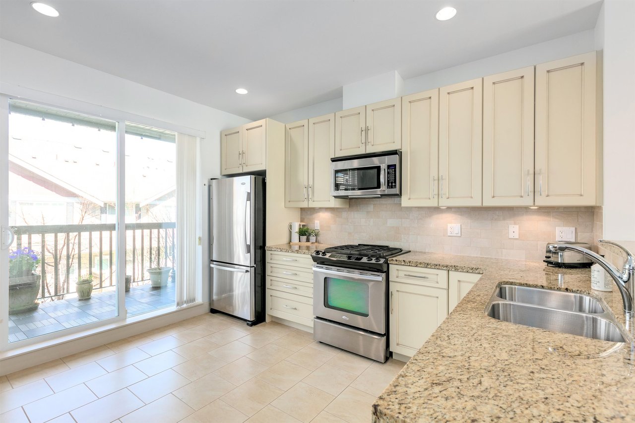 115-2979 156th St