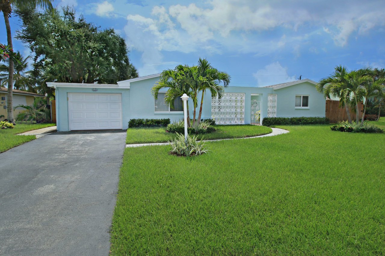 645 Jaeger Drive, Delray Beach, FL 33444