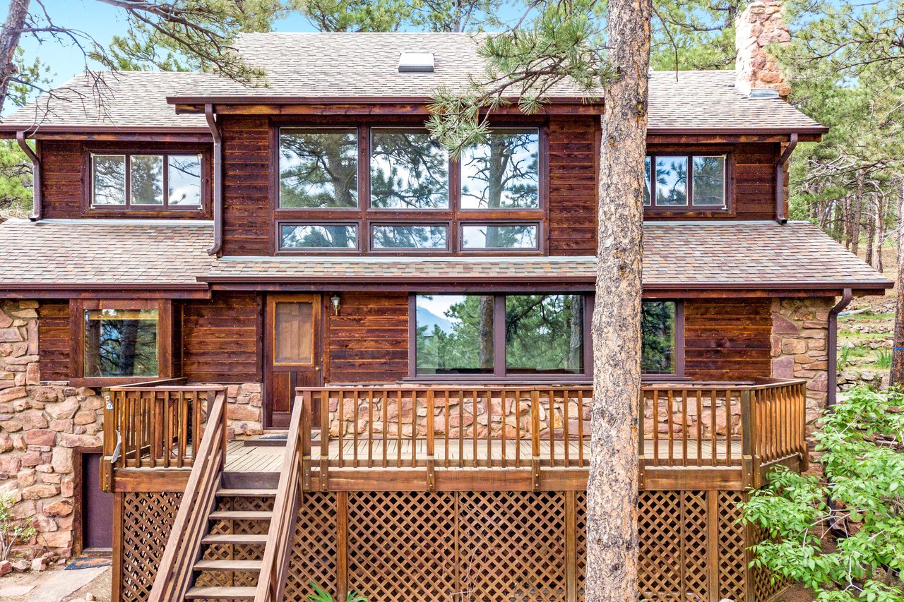 2754 Lee Hill Drive