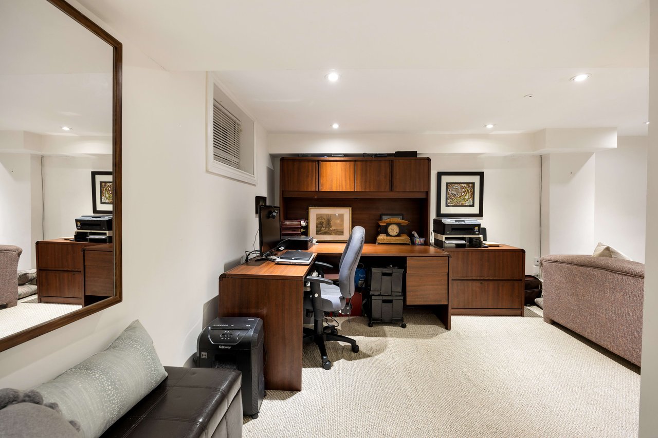 36 Hunt Club Dr