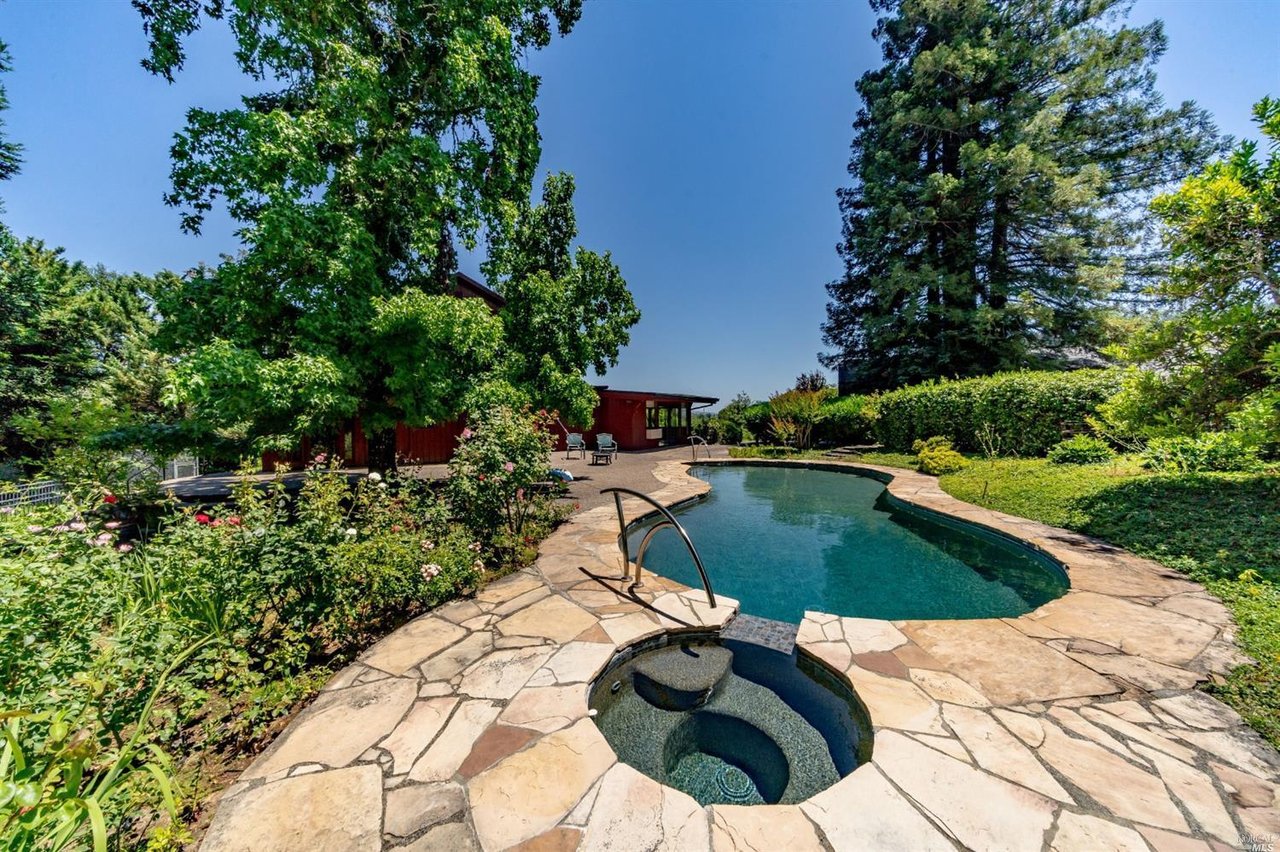 3875 W Dry Crk Rd