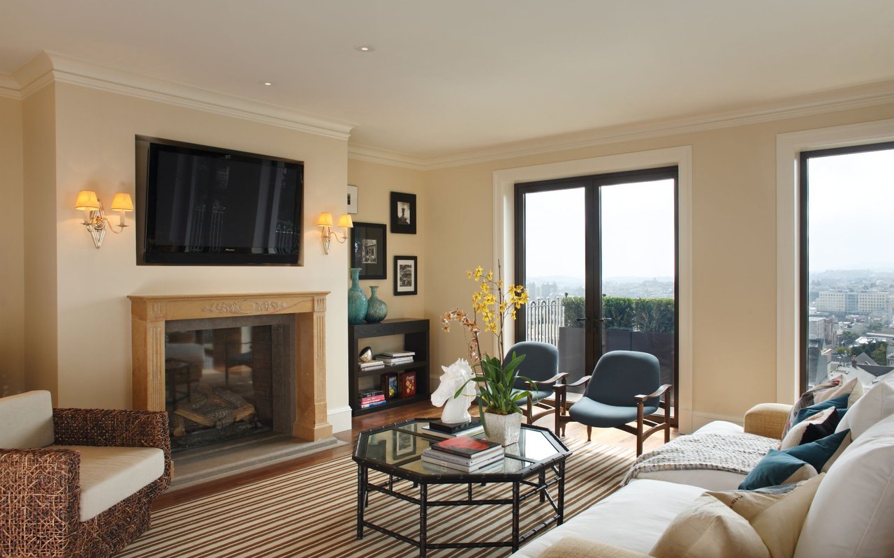 Magnificent New Home in Pacific Heights