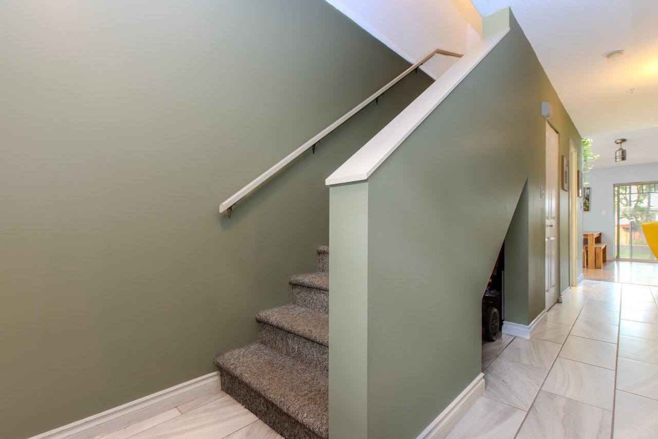 53-1821 Willow Cres