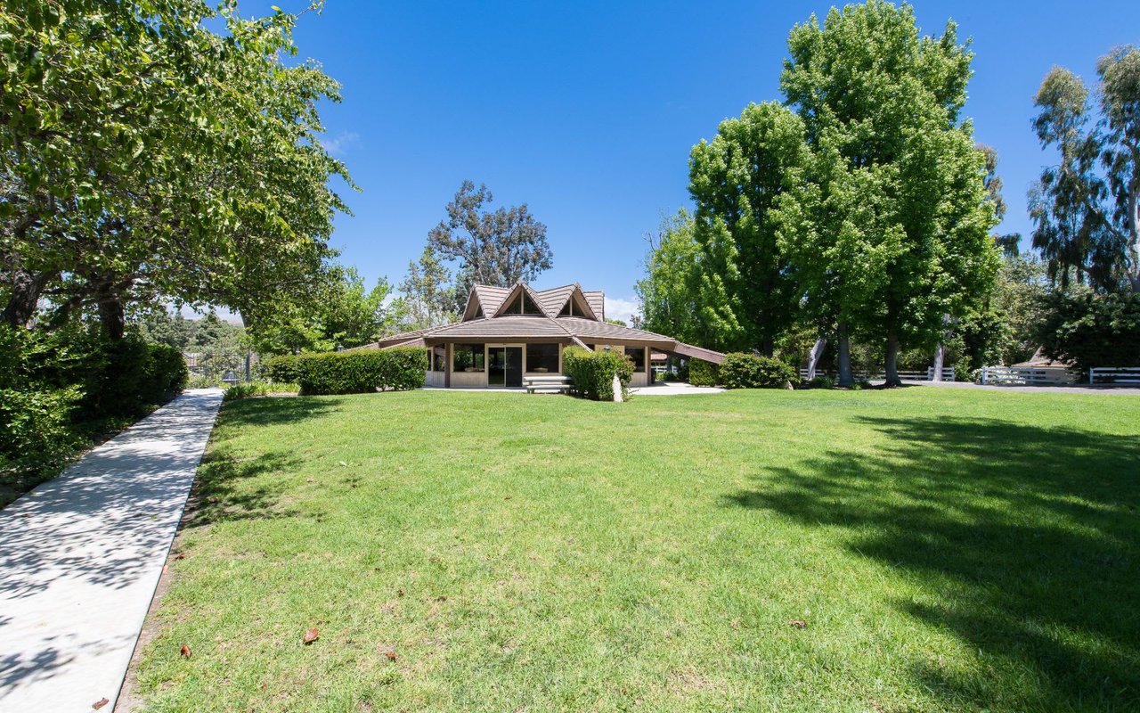 30171 Silver Spur Rd