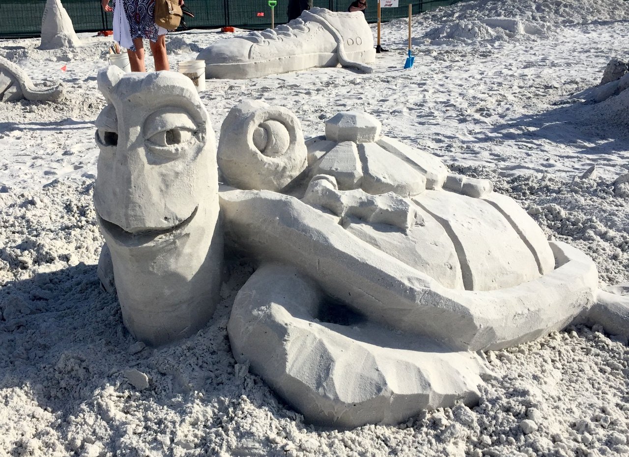 Sand sculptors prepare for Siesta Key's Crystal Classic