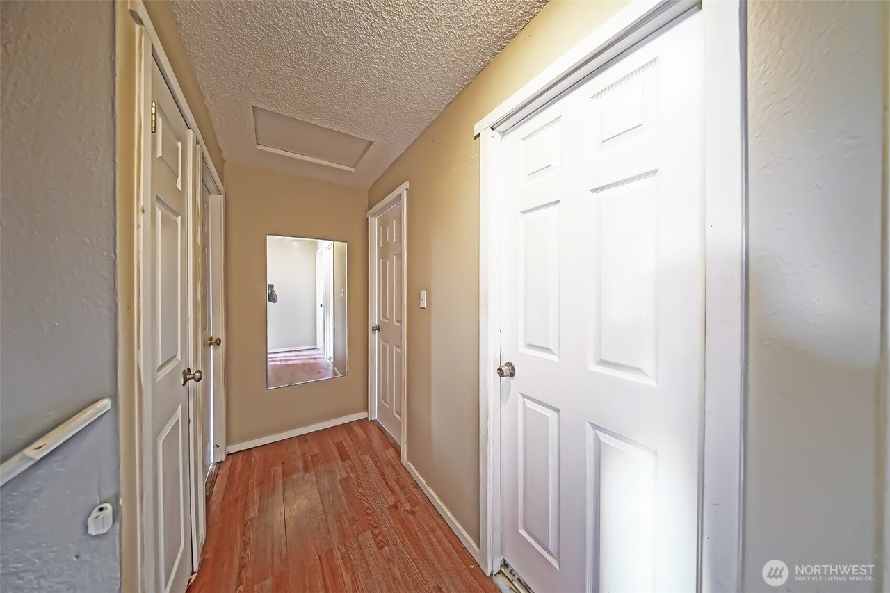 513 E 78th Street, Tacoma