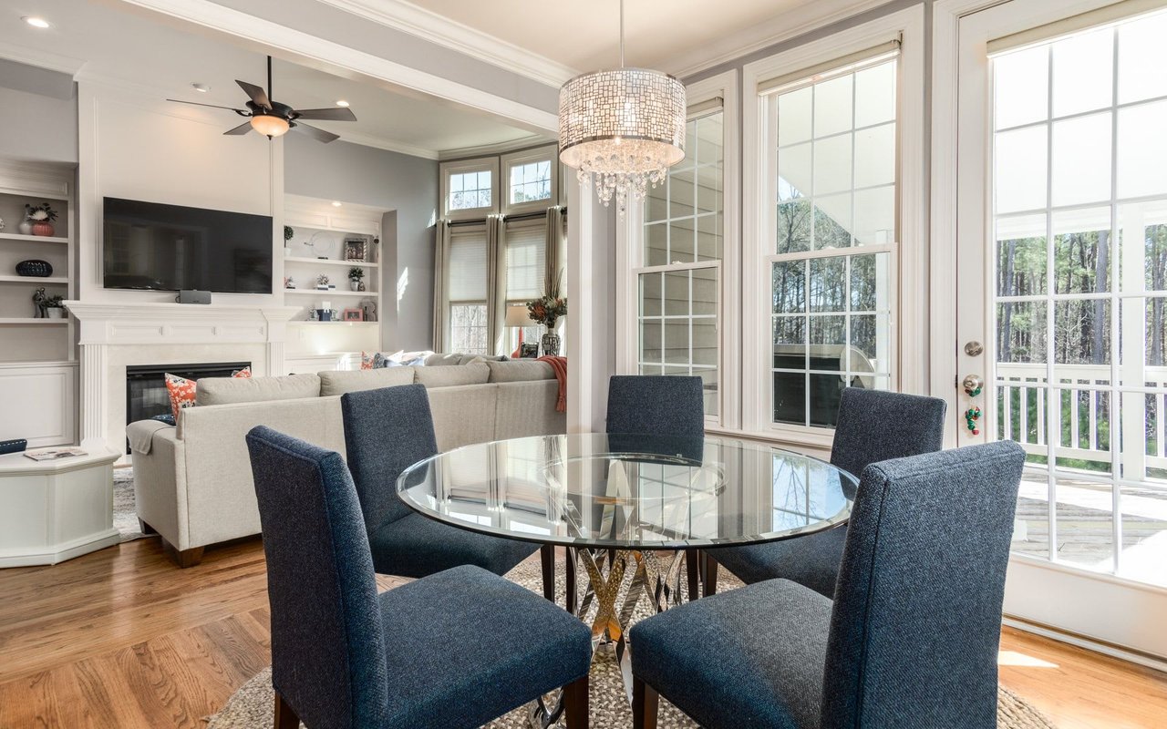 FARMHOUSE FRIDAY: MIND BLOWING ‘WHISPER’ LISTING IN NEW HOPE