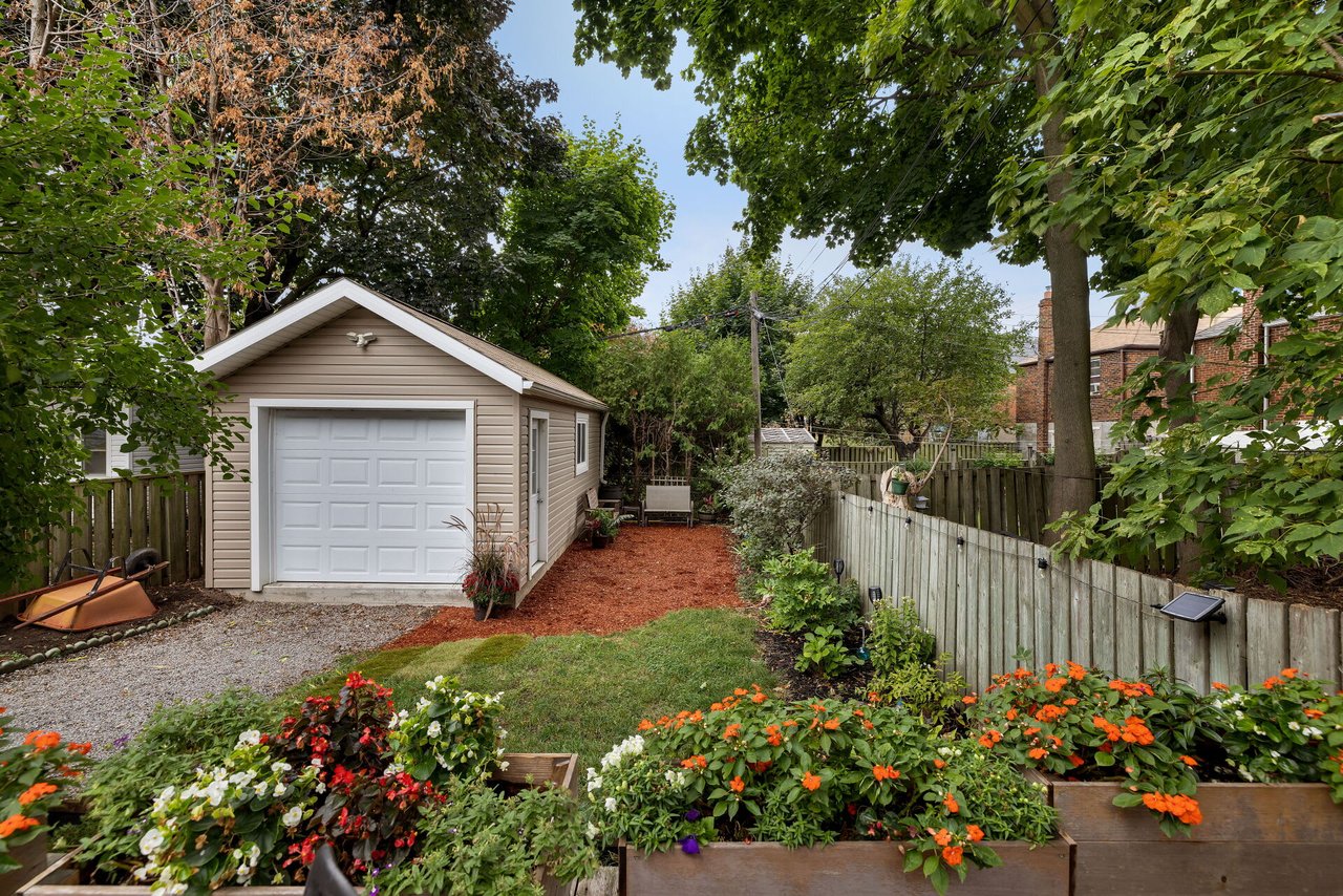 468 Kingswood Rd