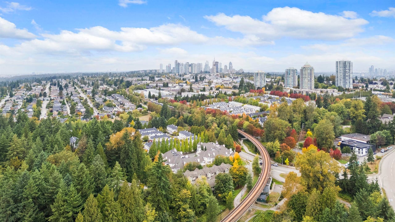603-7088 18th Ave