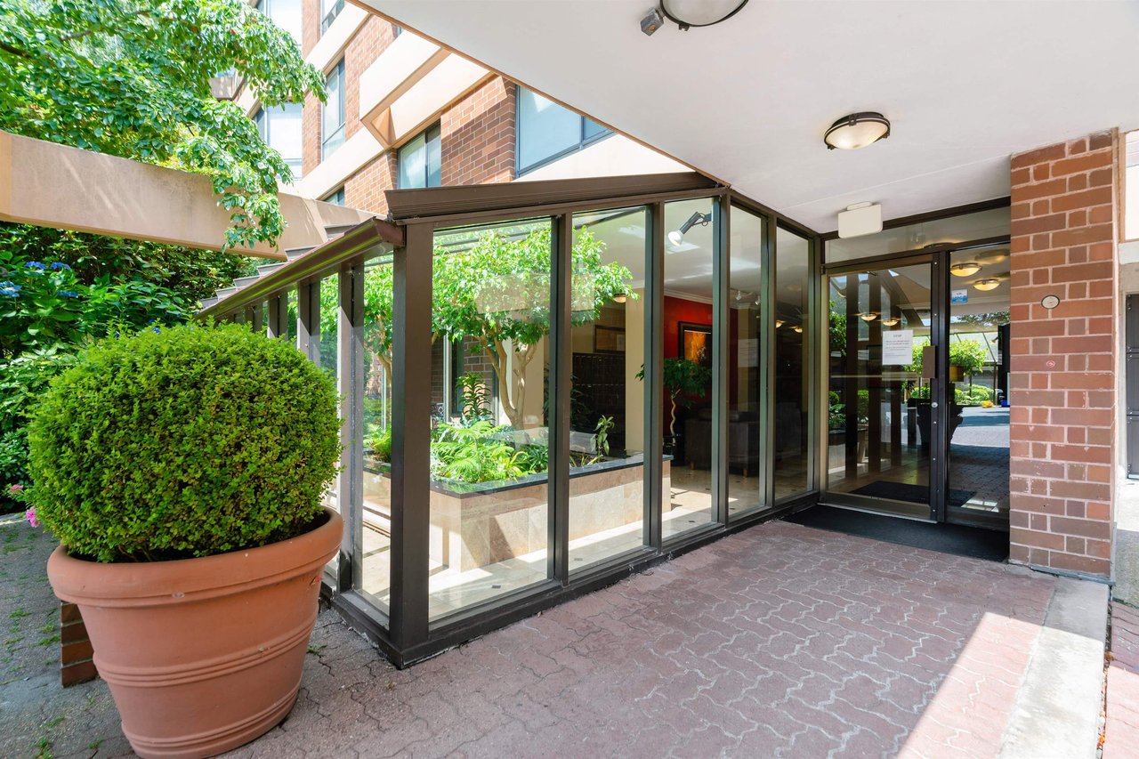 309-3905 Springtree Drive, Vancouver