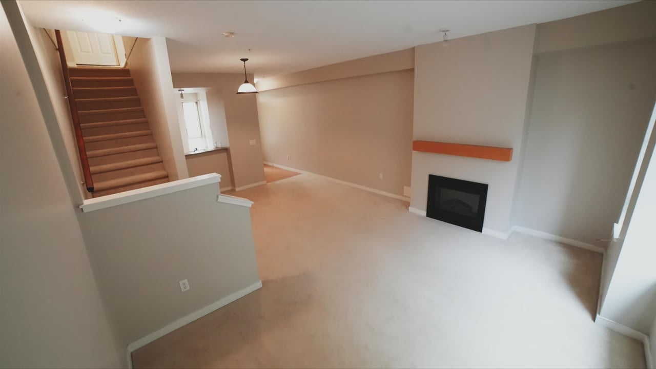 117-9229 University Cres