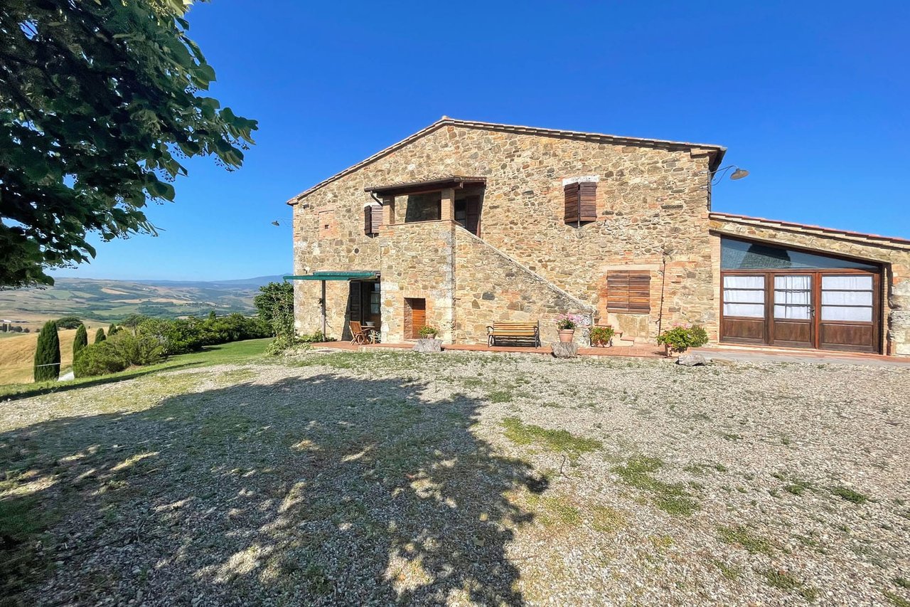 TENUTA IL GRANO “Charming Panoramic Farmhouse For Sale in Val d'Orcia”