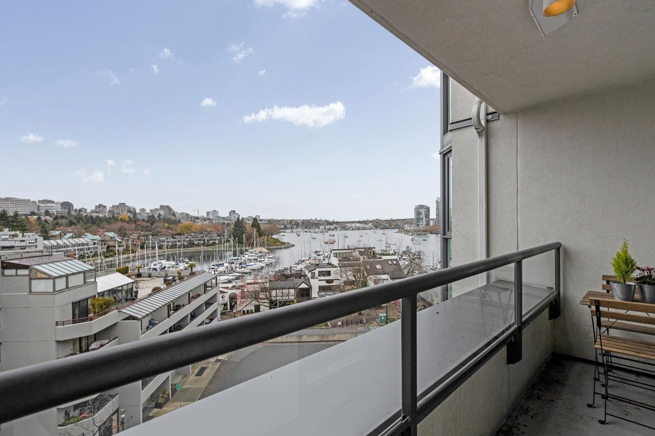 811-456 Moberly Road, Vancouver