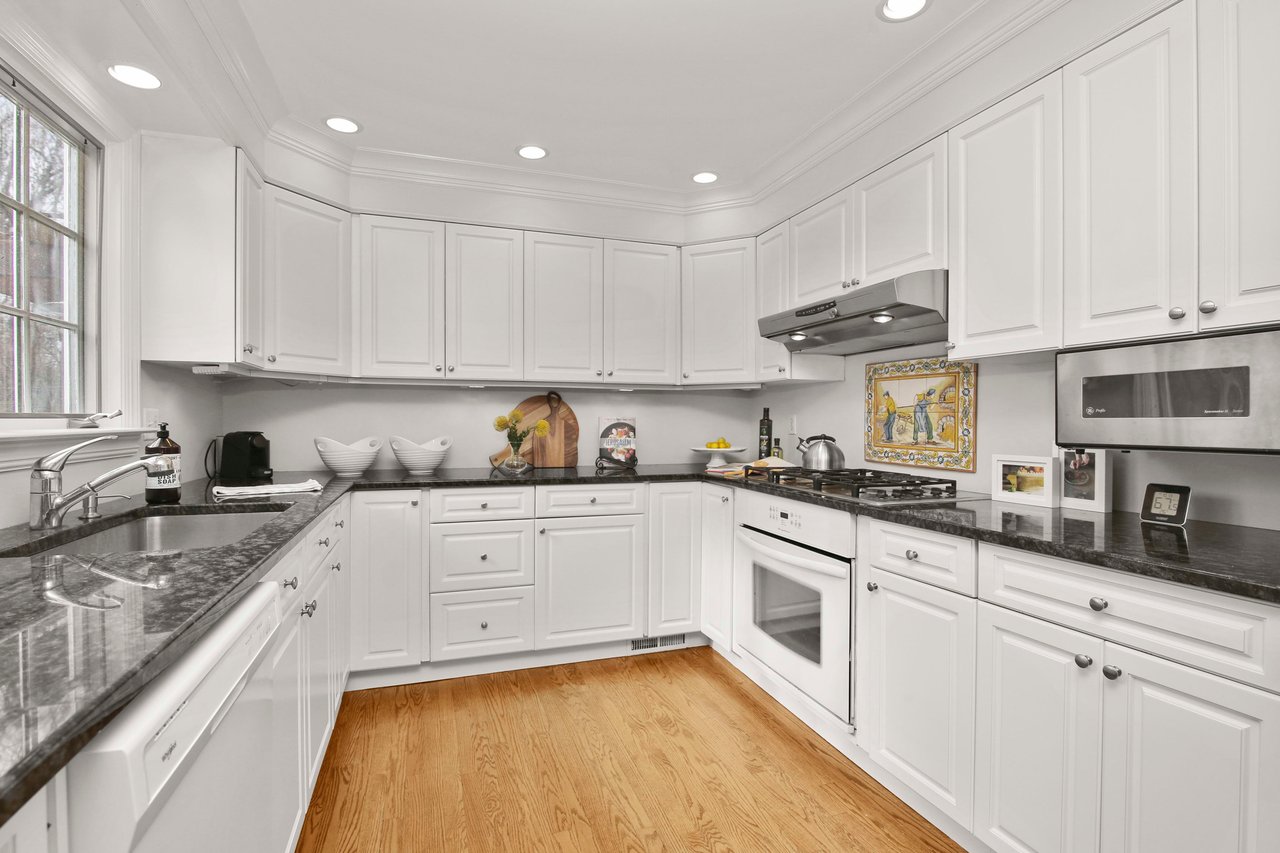 12 Bushy Ridge Road