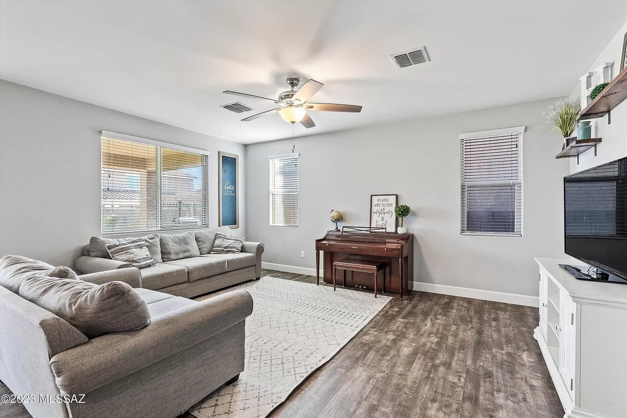 11407 E Vail Crest Dr