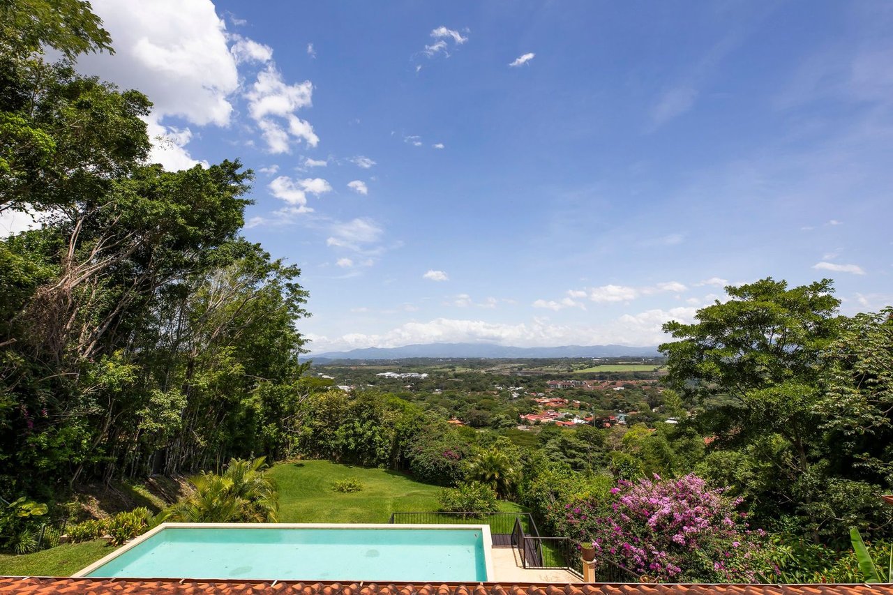 Luxury Villa, Santa Ana, San Jose