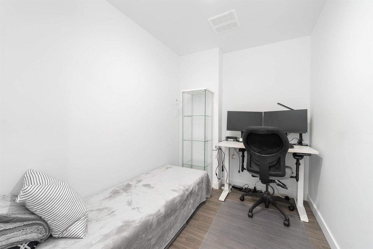 1309-2311 Beta Ave