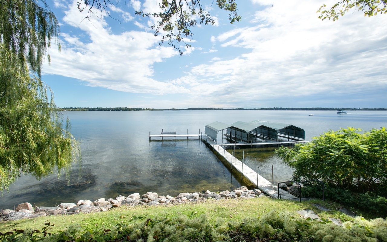 1300 Bracketts Point Rd | Orono