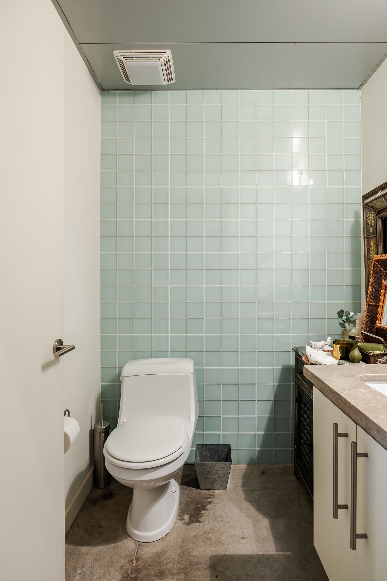 1401 Eva St 14B (104)