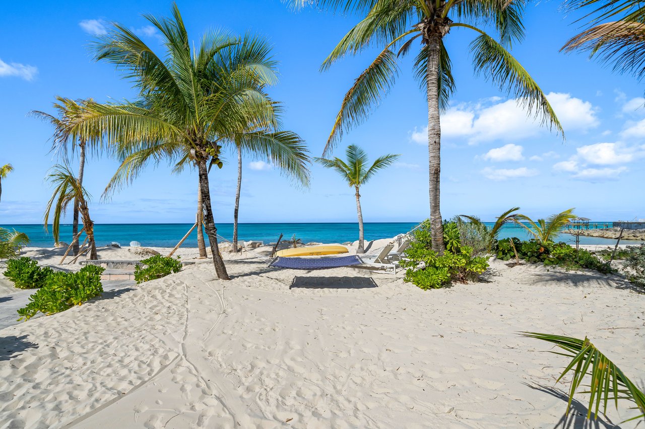 Beachfront Bliss Near Old Fort Bay