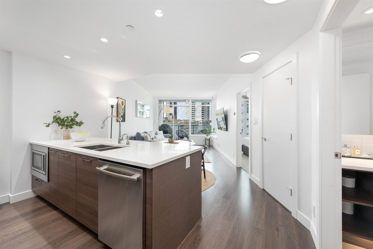 607-3557 Sawmill Cres