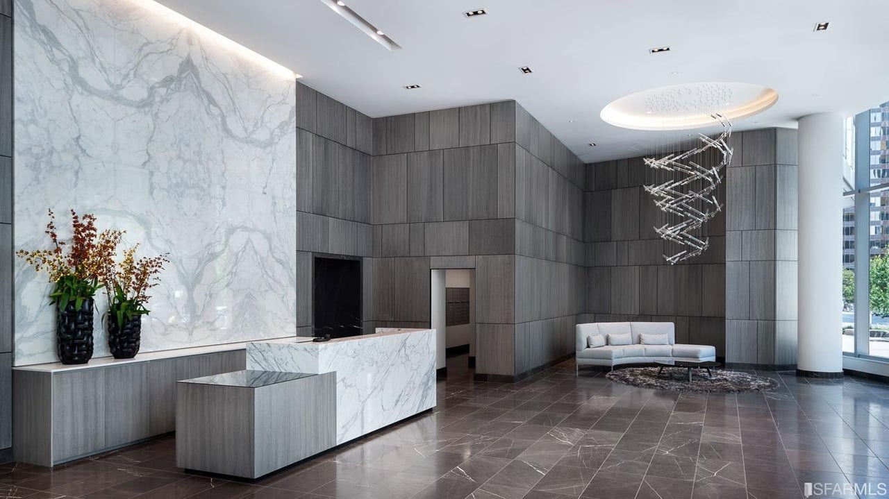 318 Main St, #4b