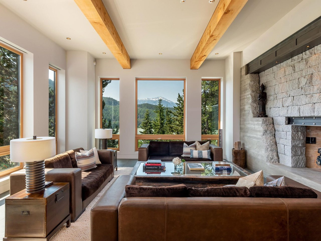 9329 Autumn Pl