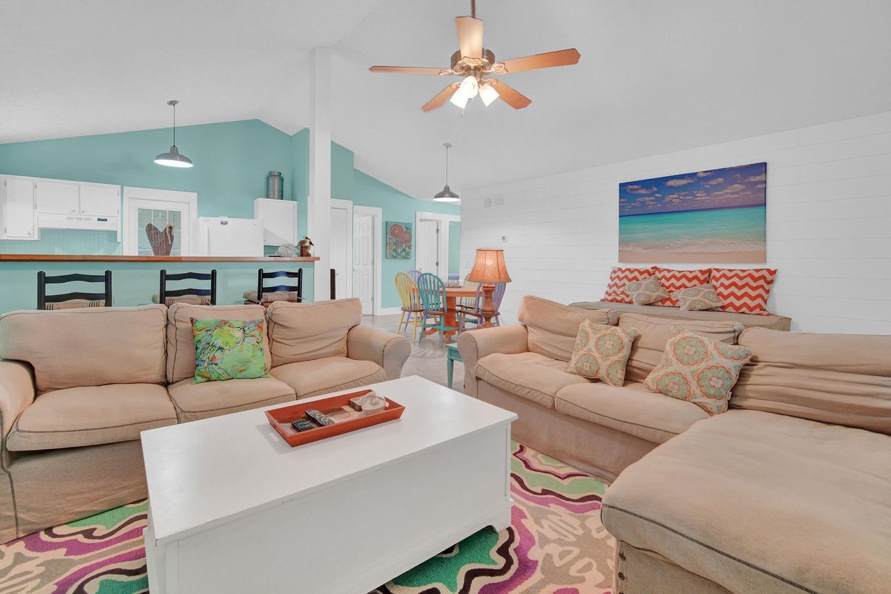465 Seacrest Dr