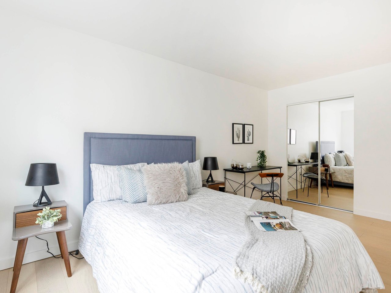 204-2770 Burrard St