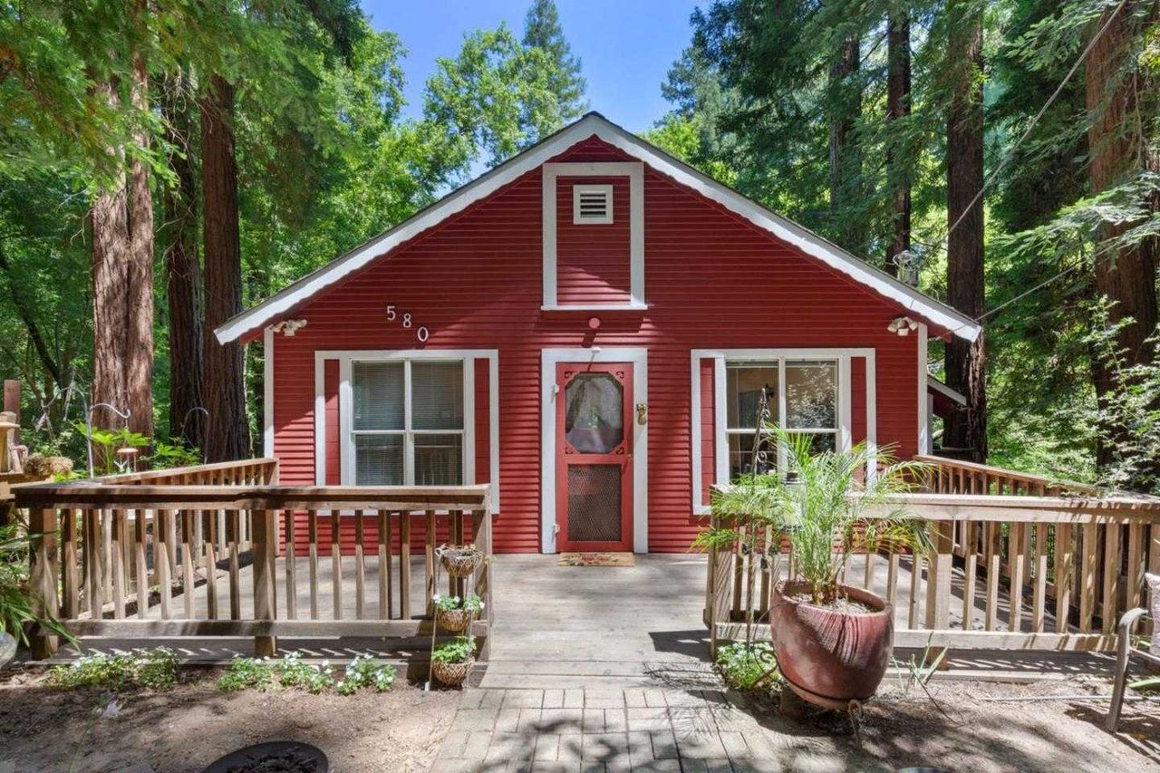 580 River DR