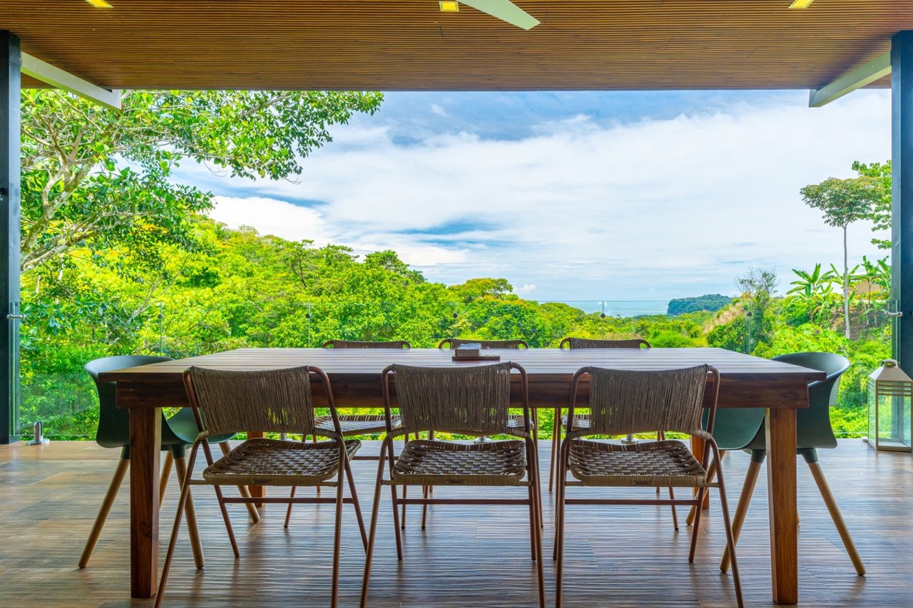 Oceanview Contemporary Luxury Estate, Ojochal, Puntarenas