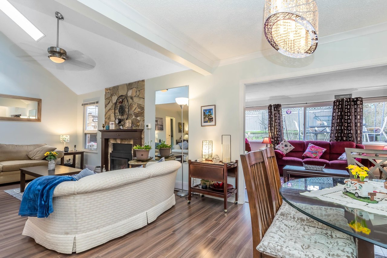 11044 Southridge Rd