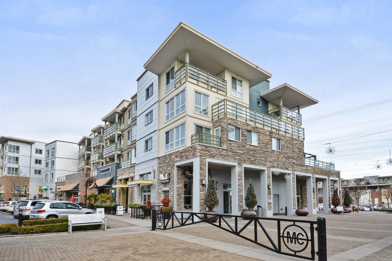 407-15795 Croydon Dr
