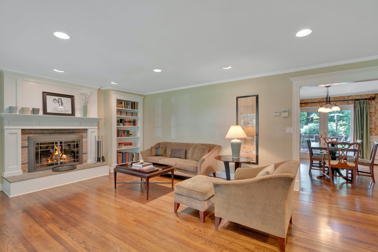 12 Split Rock Road