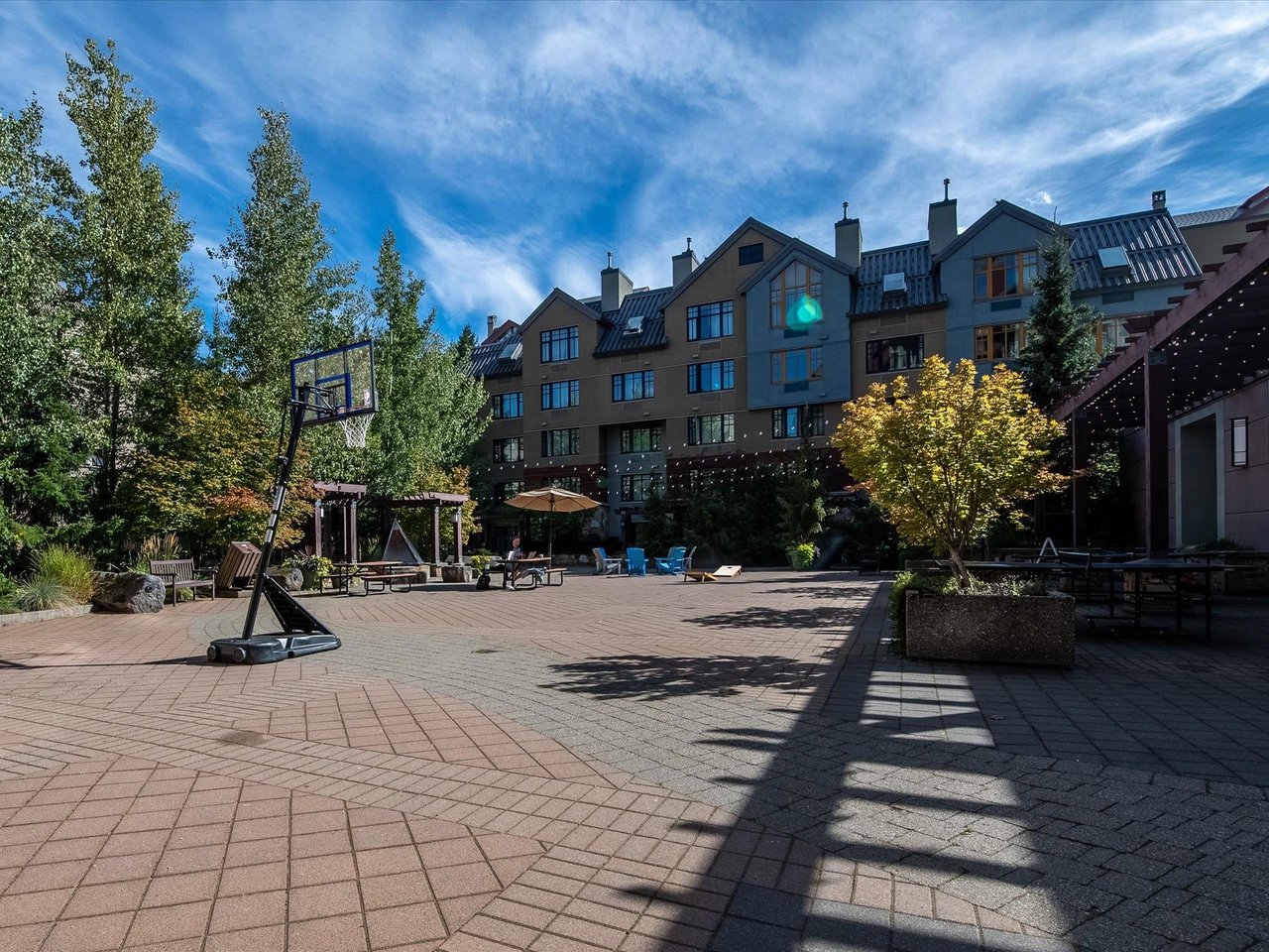 161-4050 Whistler Wy