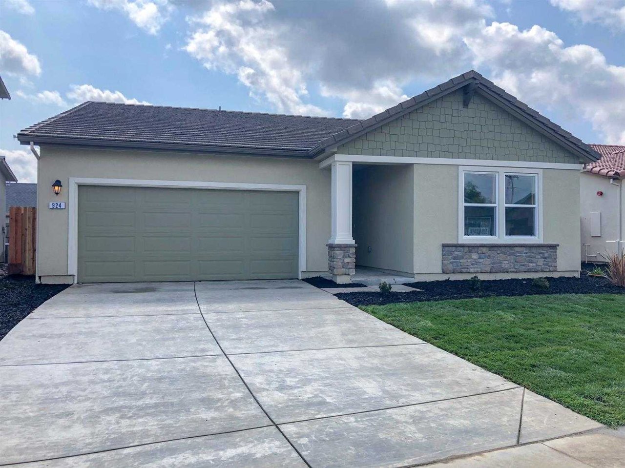 924 Alvarado Court