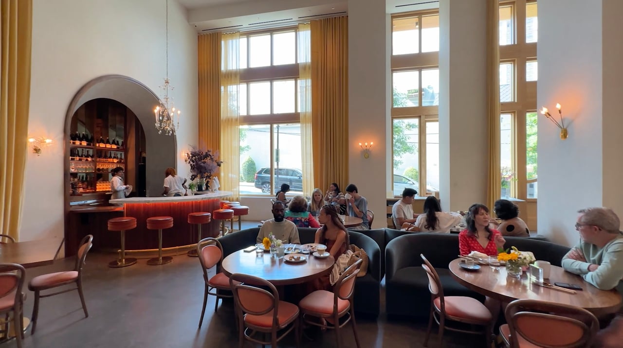 Le Bon Nosh Restaurant In Buckhead Georgia