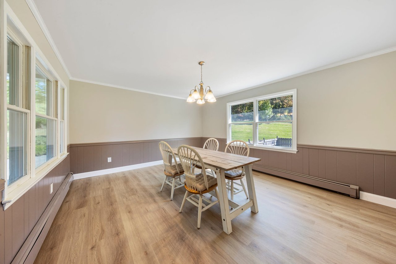 148 Foothill Rd
