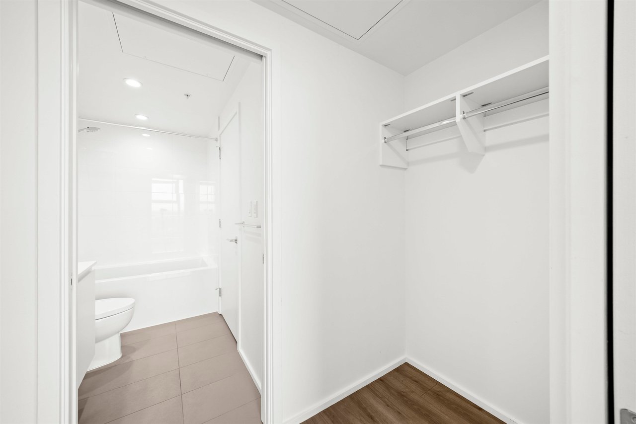 3208-3809 Evergreen Pl
