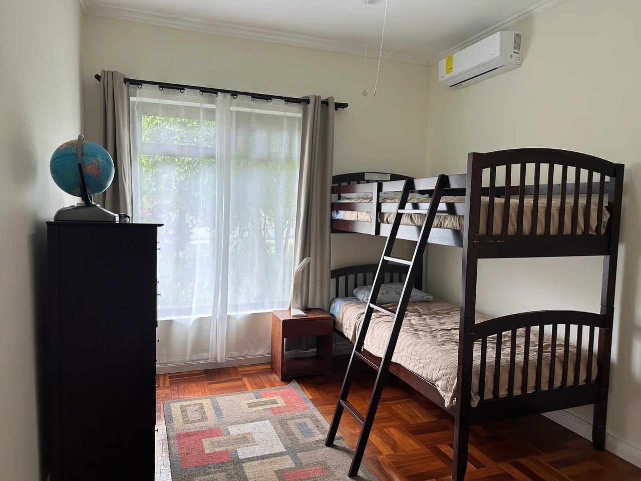 Single Level Golf Residence, Santa Ana, San Jose