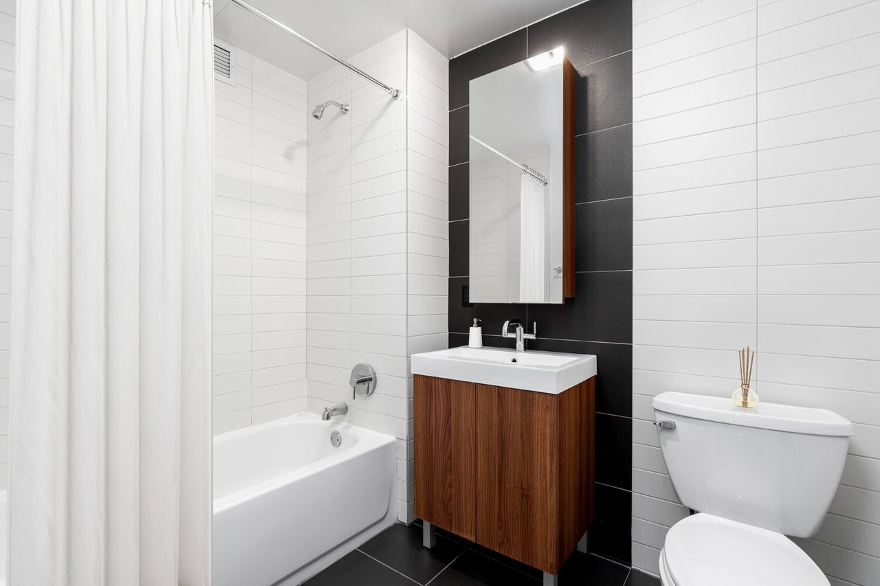 116 John Street, Apt 2210