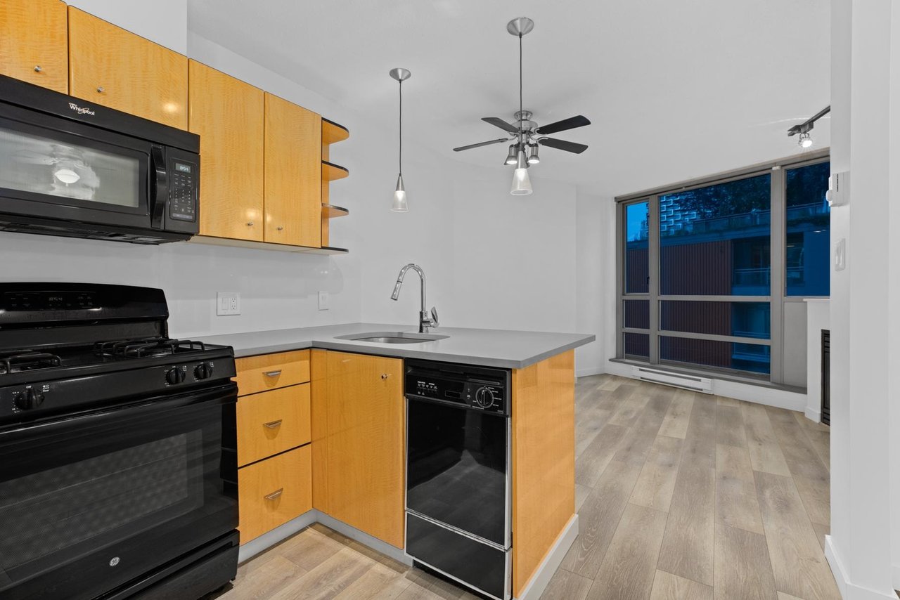 605-501 Pacific St