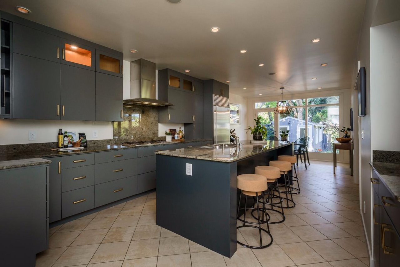 21 Hayward Ct