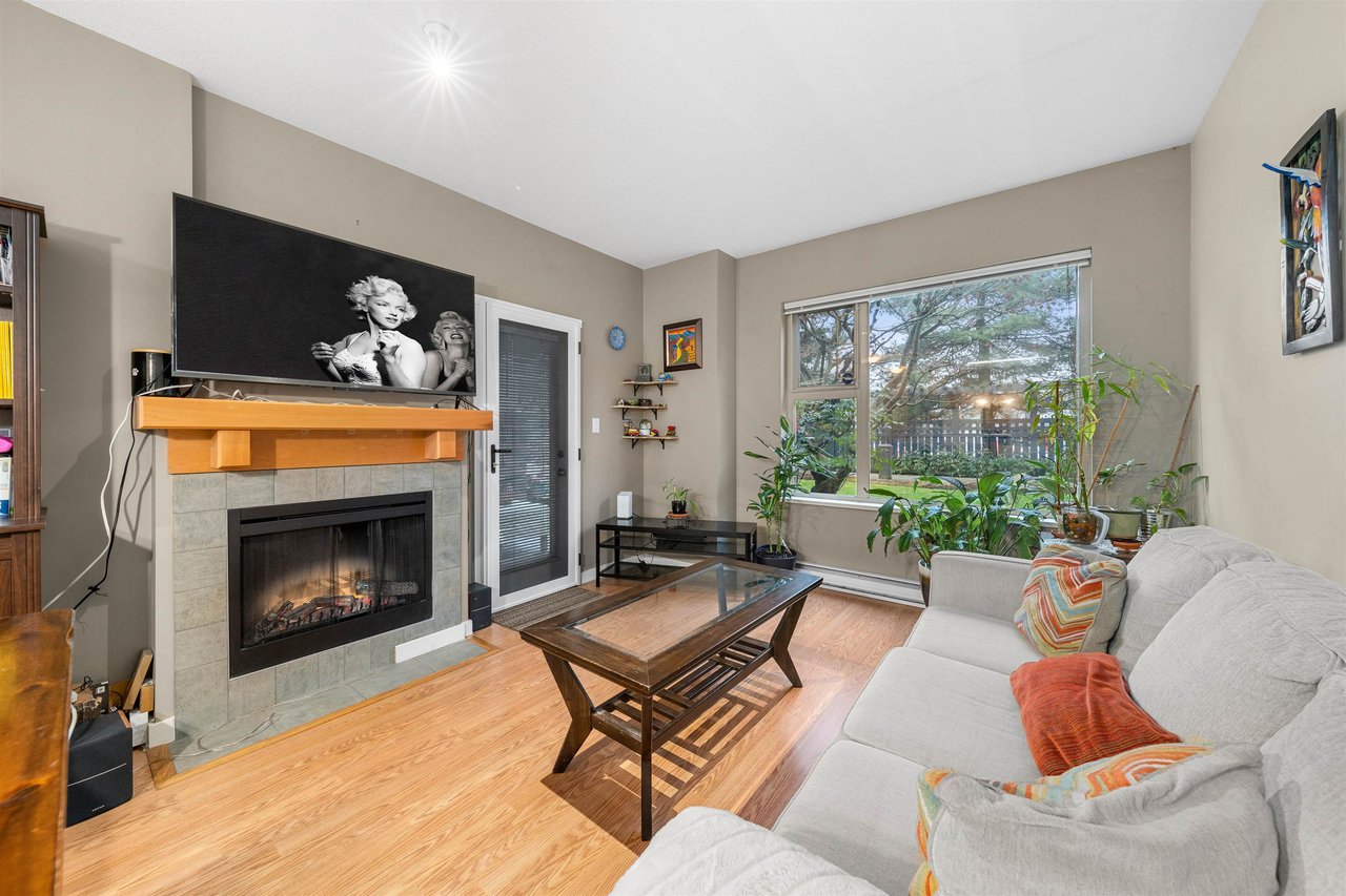 108-808 Sangster Pl